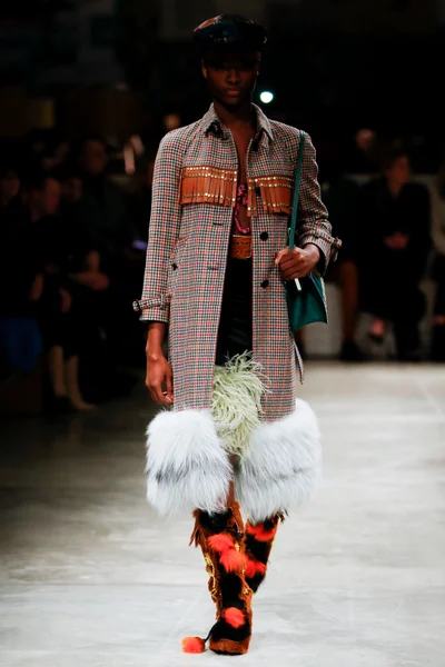 Look 35